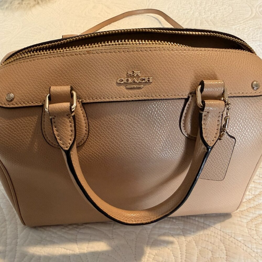 *Buyer Hold* Coach beige satchel